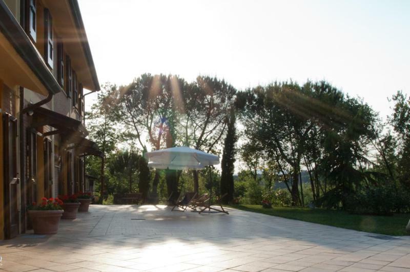 Agriturismo Di Paterno 사르자나 외부 사진